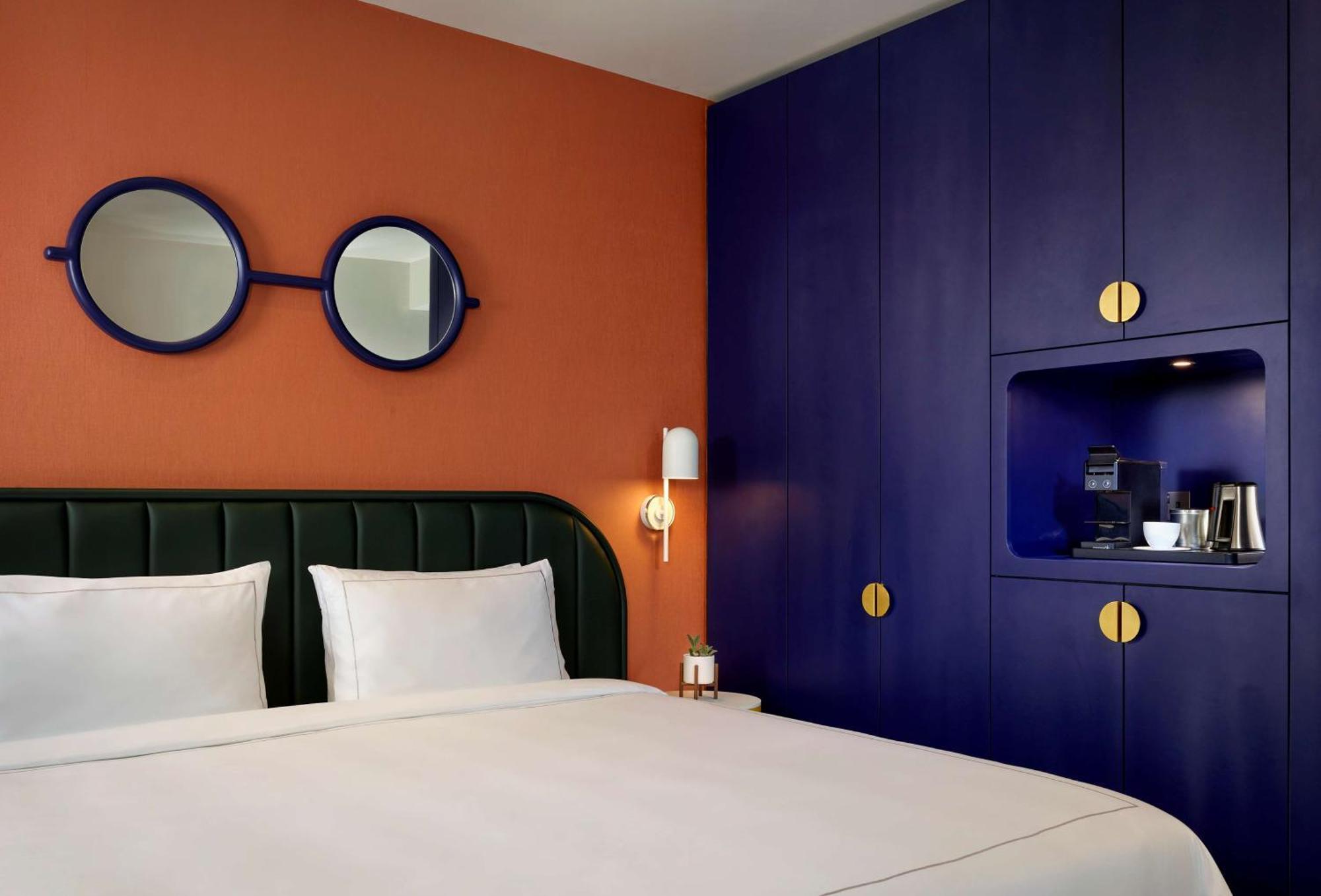 Art'Otel London Battersea Power Station, Powered By Radisson Hotels Exterior photo Deluxe Room